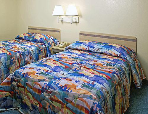 6-wheatland, Wy Hotel